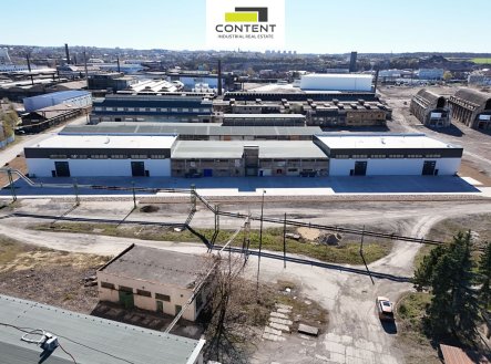 Pronájem skladu, 1 026 m²