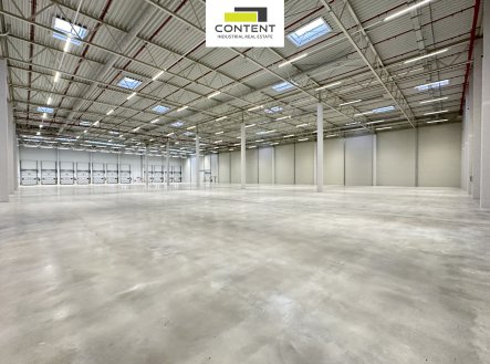 Pronájem skladu, 20 940 m²