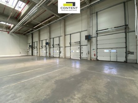 Pronájem skladu, 10 446 m²