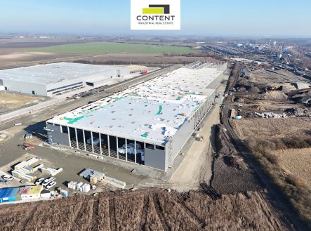 Pronájem skladu, 5 500 m²