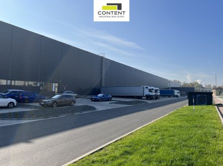 Pronájem skladu, 4 200 m²