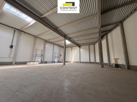 Pronájem skladu, 1 194 m² obrázek
