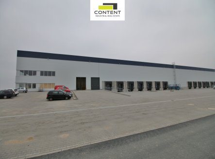Pronájem skladu, 3 500 m²