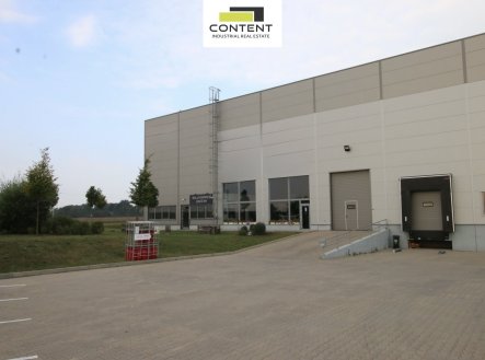 Pronájem skladu, 750 m²