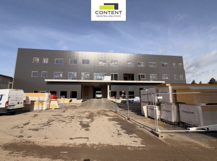 Pronájem skladu, 1 150 m²