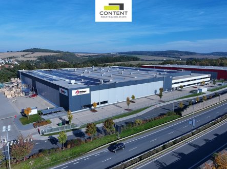 Pronájem skladu, 2 599 m²