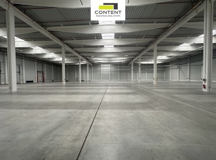 Pronájem skladu, 5 840 m²