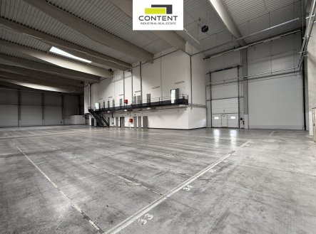 Pronájem skladu, 5 119 m²