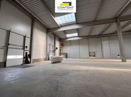 Pronájem - skladovací prostor, 4 034 m²
