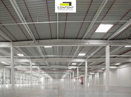 Pronájem skladu, 18 000 m²