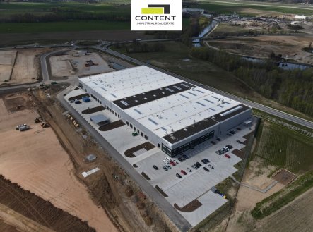 Pronájem skladu, 25 754 m²