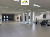 Pronájem obchodní prostory, 449 m²