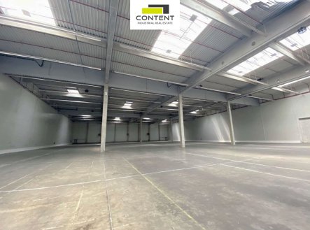 Pronájem skladu, 3 064 m²
