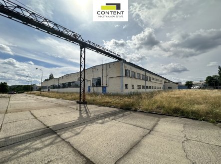 Pronájem výrobní prostory, 9 000 m²