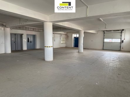 Pronájem výrobní prostory, 3 000 m²