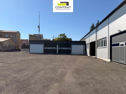 Pronájem skladu, 1 380 m²