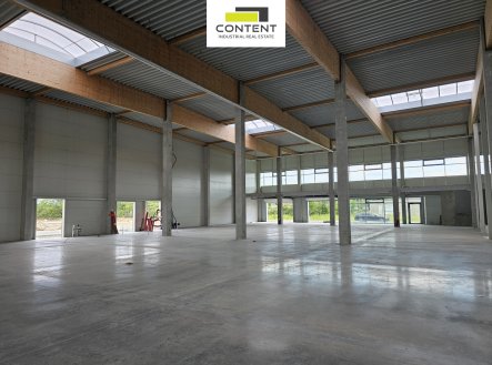 Pronájem výrobní prostory, 3 000 m²