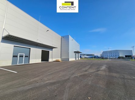 Pronájem skladu, 1 261 m²