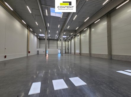 Pronájem skladu, 1 261 m²