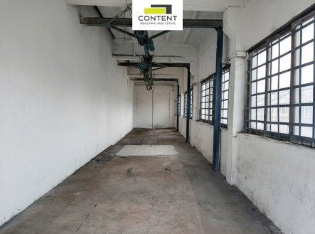 Pronájem skladu, 182 m²