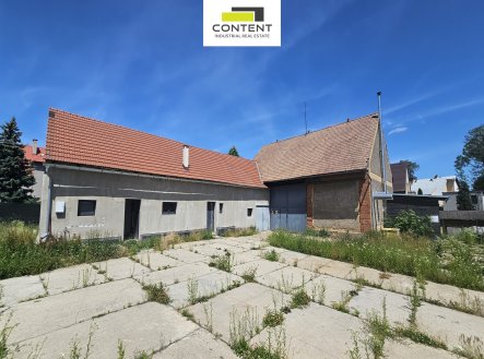 Pronájem skladu, 1 618 m²