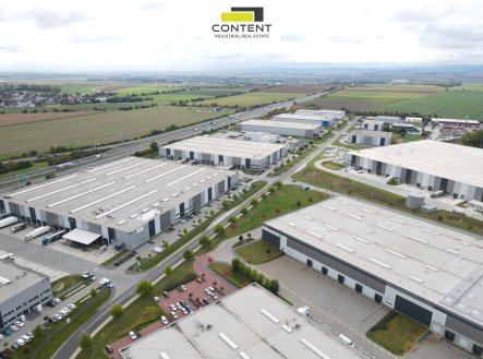 Pronájem výrobní prostory, 8 413 m²