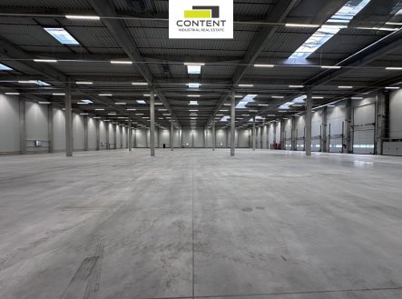 Pronájem skladu, 10 000 m²