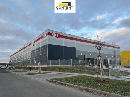 Pronájem skladu, 4 439 m²