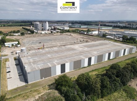Pronájem skladu, 4 000 m²