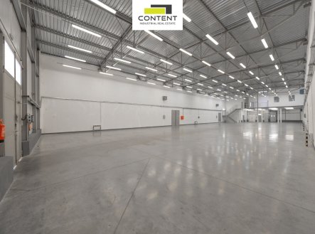 Pronájem skladu, 1 395 m²