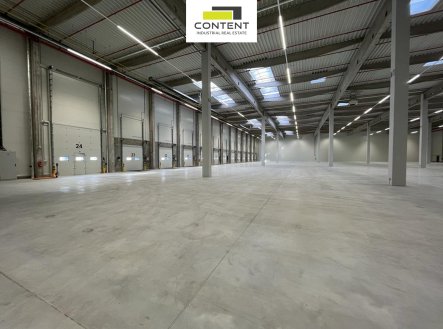 Pronájem skladu, 3 000 m²