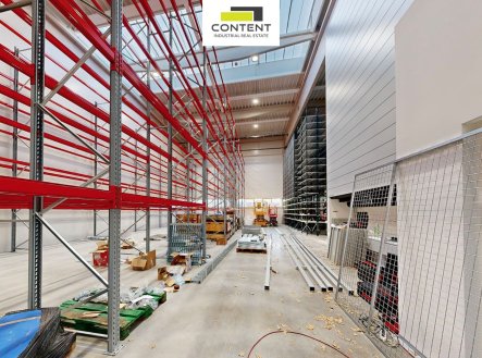 Pronájem skladu, 4 500 m²