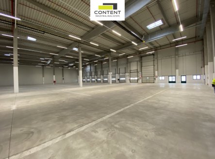 Pronájem skladu, 6 766 m²