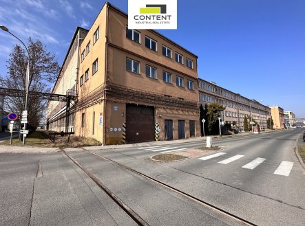 Pronájem výrobní prostory, 4 762 m²