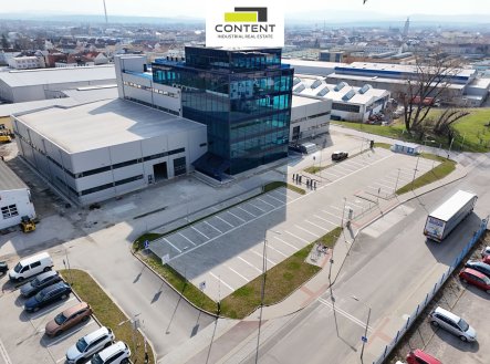 Pronájem výrobní prostory, 4 400 m²