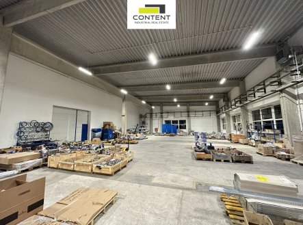 Pronájem skladu, 7 684 m²