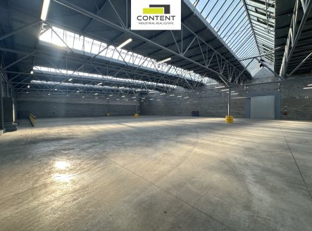 Pronájem výrobní prostory, 2 000 m²