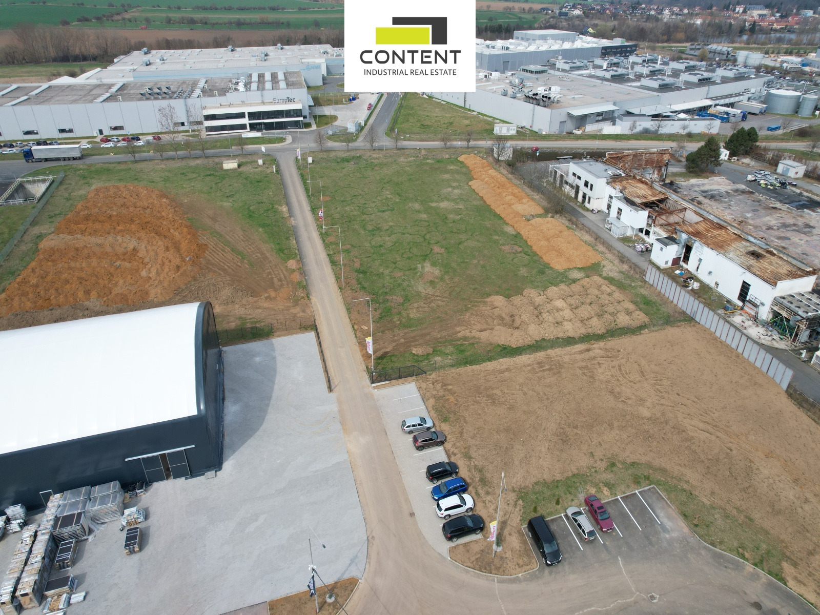 Prodej komerčního pozemku 7.820 m², Žebrák, D5