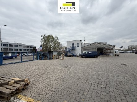 Pronájem skladu, 3 922 m²