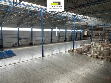 Pronájem skladu, 2 333 m²