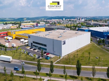 Pronájem skladu, 3 683 m²