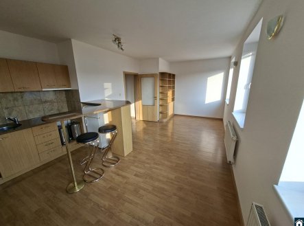 Pronájem bytu, 1+kk, 33 m²