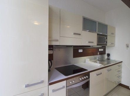 Pronájem bytu, 2+kk, 40 m²