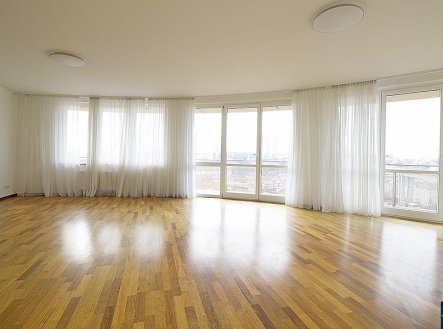 Prodej bytu, 3+kk, 108 m²