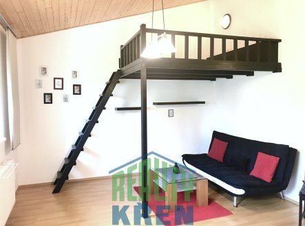 Pronájem bytu, 1+kk, 34 m²