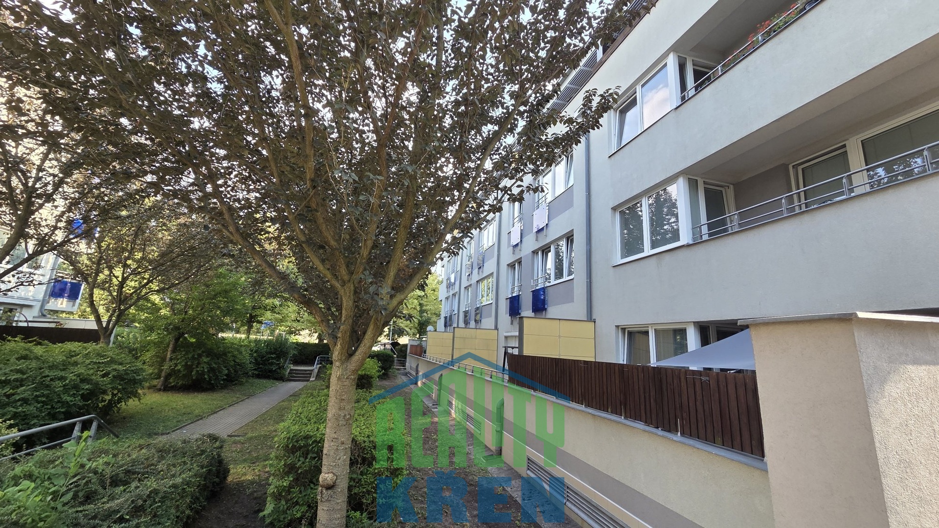 20260731_175836_resized