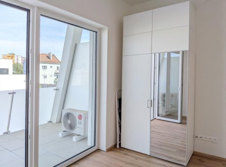 Pronájem kanceláře, 29 m²