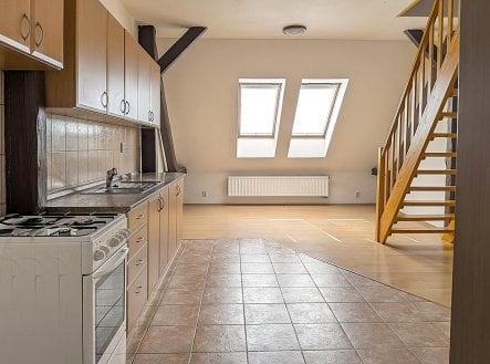 Pronájem bytu, 2+kk, 83 m²