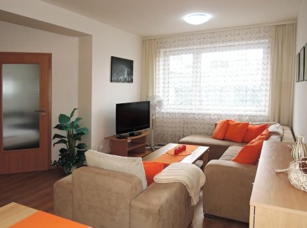 Pronájem bytu, 2+kk, 54 m²