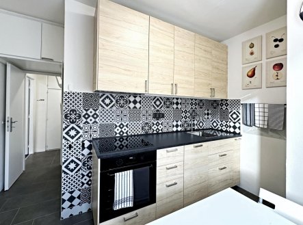 Pronájem bytu, 2+1, 51 m²